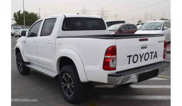Toyota Hilux Diesel Engine - Image 3