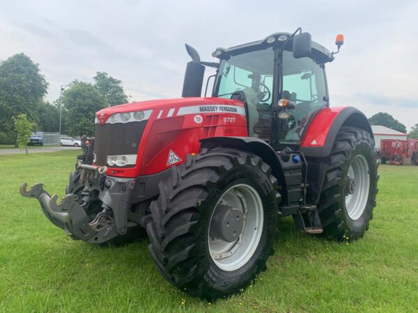 MASSEY FERGUSON 8727 DYNA VT EXCLUSIVE TRACTOR
